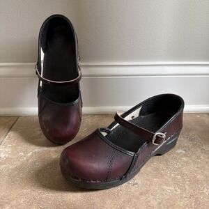 Bjork Swedish Clogs Mary Jane Shoes Burgundy Leather EU 39 US7.5-8 Comfort Clog